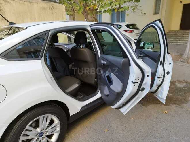 Ford Focus 2014, 179,000 km - 1.6 л - Bakı