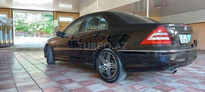 Mercedes C 250 2006, 150,000 km - 2.5 л - Bakı