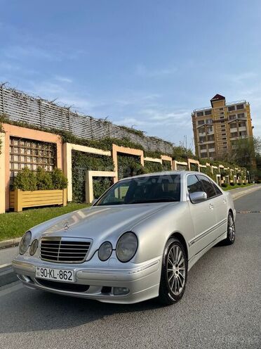 Mercedes E 320 1999, 430,000 km - 3.2 l - Bakı