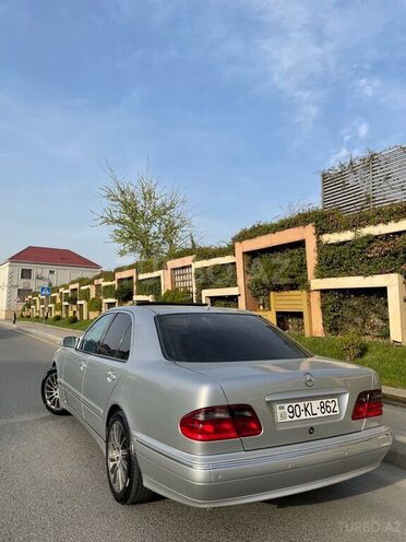Mercedes E 320 1999, 430,000 km - 3.2 l - Bakı