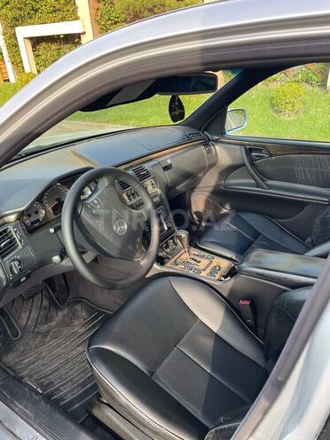 Mercedes E 320 1999, 430,000 km - 3.2 l - Bakı