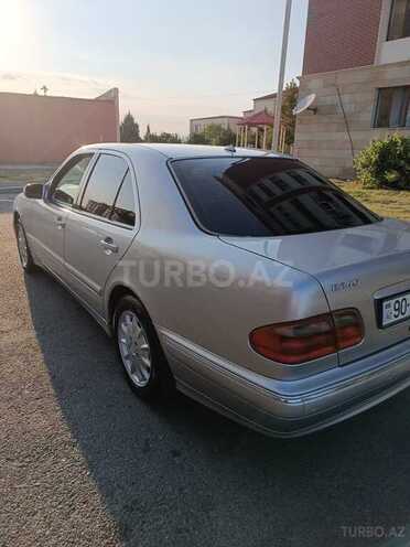 Mercedes E 240 1999, 377,000 km - 2.4 л - Bərdə