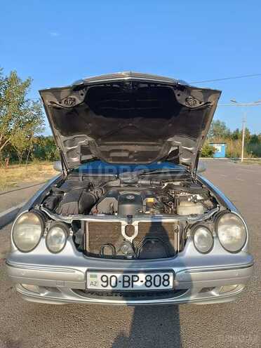 Mercedes E 240 1999, 377,000 km - 2.4 л - Bərdə