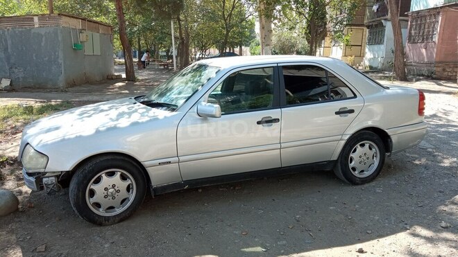 Mercedes C 180 1994, 452,000 km - 1.8 л - Gəncə