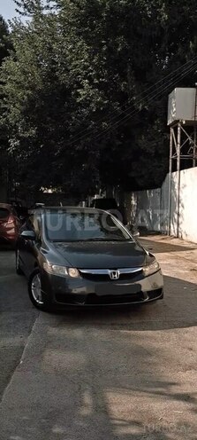 Honda Civic 2010, 270,000 km - 1.3 l - Bakı