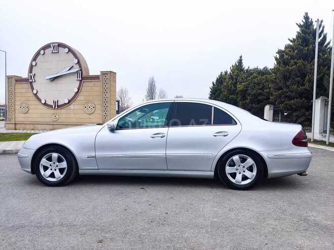 Mercedes E 220 2004, 437,546 km - 2.2 l - Göyçay