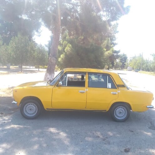 LADA (VAZ) 21011 1979, 45,788 km - 1.3 l - Salyan