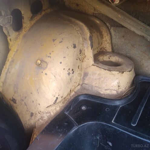 LADA (VAZ) 21011 1979, 45,788 km - 1.3 l - Salyan