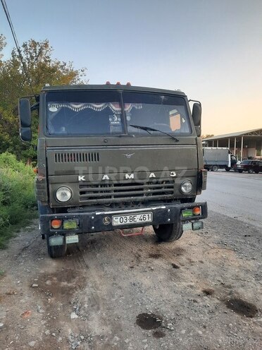 KamAz 5511 1985, 600,000 km - 11.0 l - Ağdaş