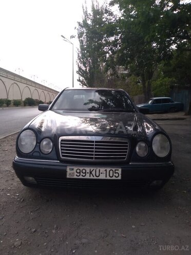 Mercedes E 230 1997, 528,000 km - 2.3 l - Bakı
