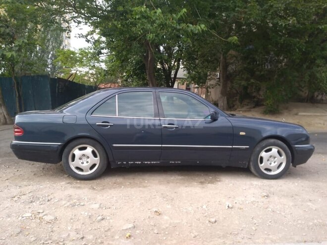 Mercedes E 230 1997, 528,000 km - 2.3 l - Bakı