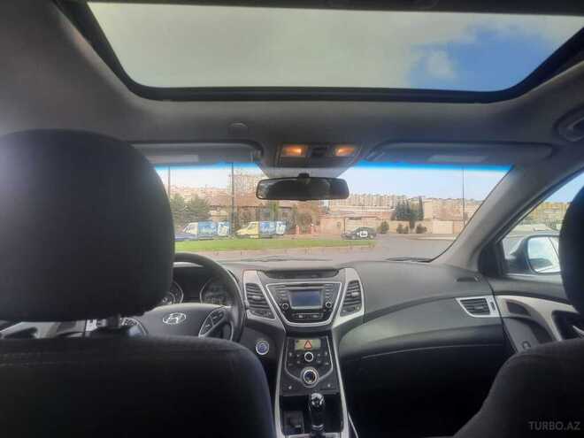Hyundai Elantra 2015, 238,183 km - 1.8 l - Bakı