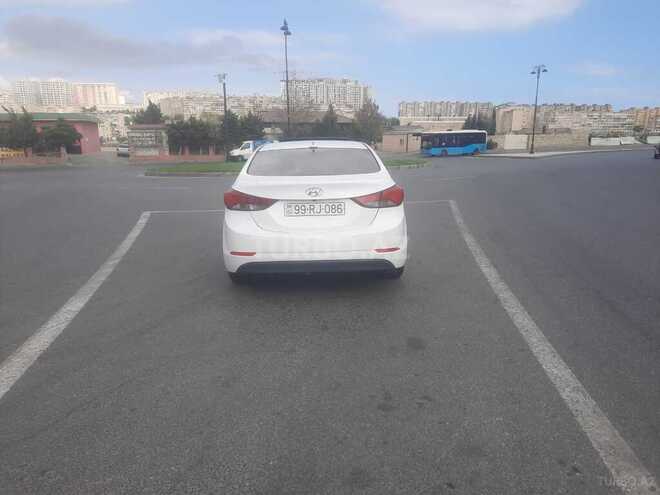 Hyundai Elantra 2015, 238,183 km - 1.8 l - Bakı