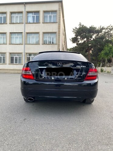 Mercedes C 220 2008, 250,000 km - 2.2 л - Bakı