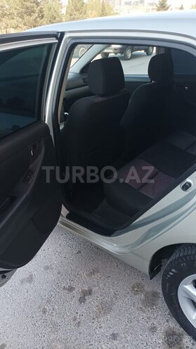 Toyota Corolla 2006, 125,000 km - 1.4 л - Bakı