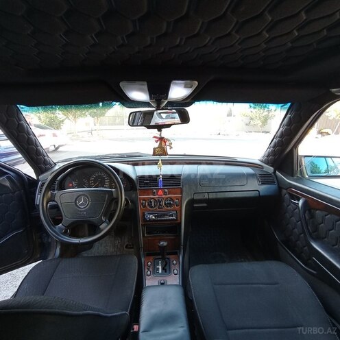 Mercedes C 200 1995, 356,908 km - 2.0 л - Sumqayıt