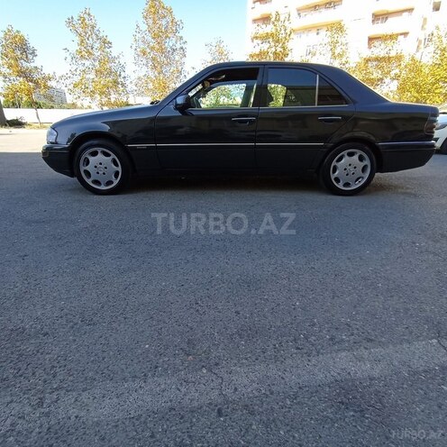 Mercedes C 200 1995, 356,908 km - 2.0 л - Sumqayıt