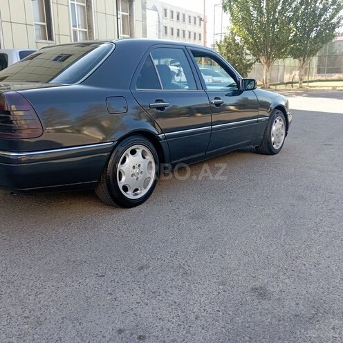 Mercedes C 200 1995, 356,908 km - 2.0 л - Sumqayıt
