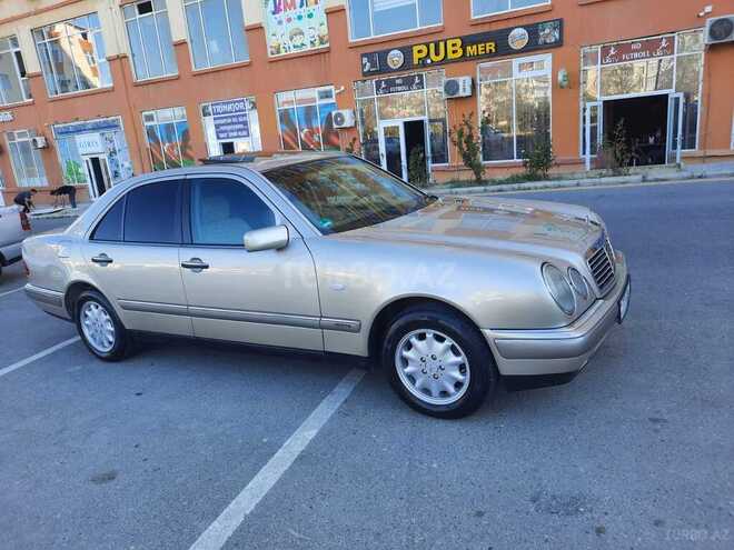 Mercedes E 200 1997, 332,000 km - 2.0 л - Bakı