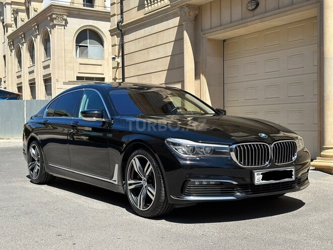 BMW 740 2017, 220,000 km - 3.0 l - Bakı
