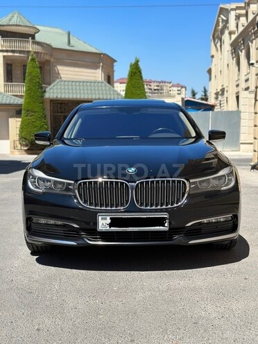 BMW 740 2017, 220,000 km - 3.0 l - Bakı