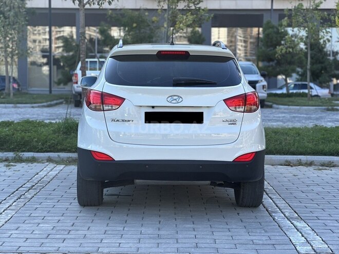 Hyundai Tucson 2011, 130,000 km - 2.0 l - Bakı