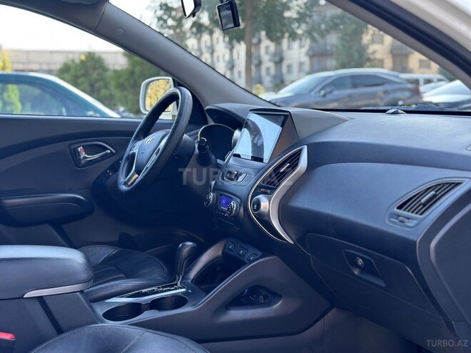 Hyundai Tucson 2011, 130,000 km - 2.0 l - Bakı