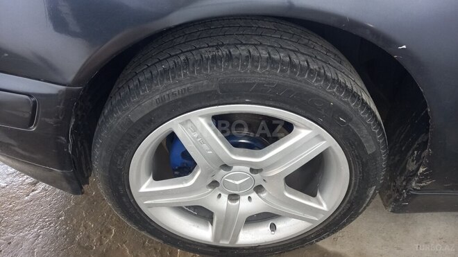 Mercedes E 230 1996, 420,000 km - 2.3 л - Mingəçevir