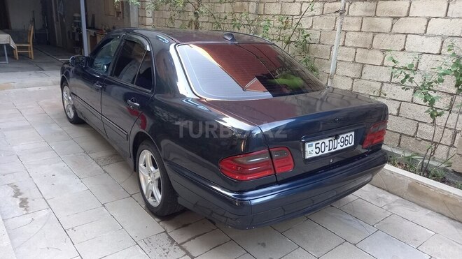 Mercedes E 230 1996, 420,000 km - 2.3 л - Mingəçevir