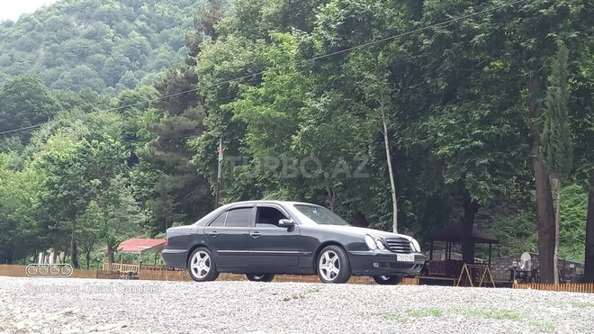 Mercedes E 230 1996, 420,000 km - 2.3 л - Mingəçevir