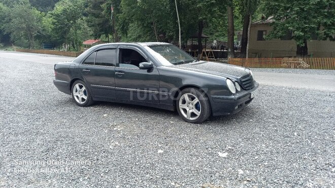 Mercedes E 230 1996, 420,000 km - 2.3 л - Mingəçevir