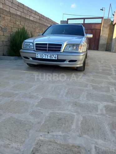 Mercedes C 200 2000, 348,000 km - 2.0 л - Bakı