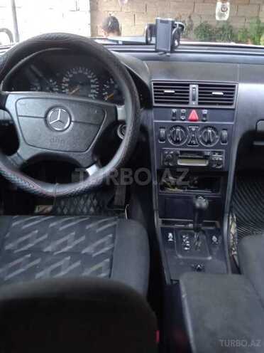Mercedes C 200 2000, 348,000 km - 2.0 л - Bakı