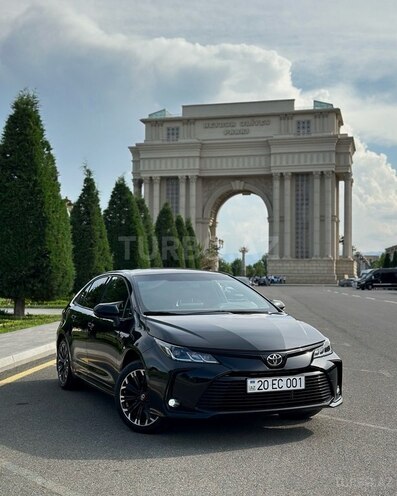 Toyota Corolla 2021, 60,000 km - 1.6 l - Gəncə