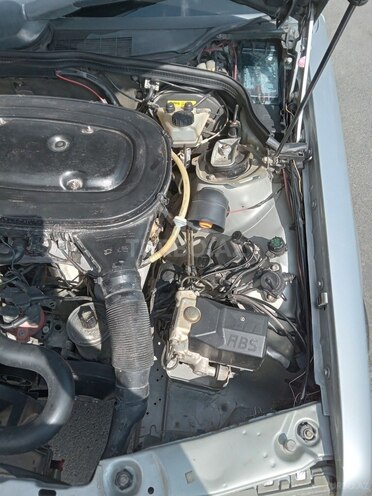 Mercedes 190 1991, 328,569 km - 2.0 l - Bakı