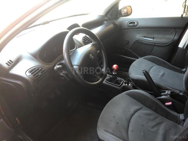 Peugeot 206 2006, 237,000 km - 1.4 l - Gəncə