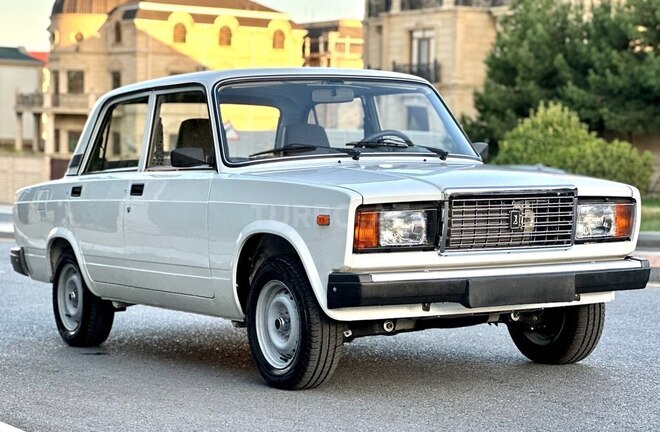 LADA (VAZ) 2107 2011, 49,000 km - 1.6 л - Bakı