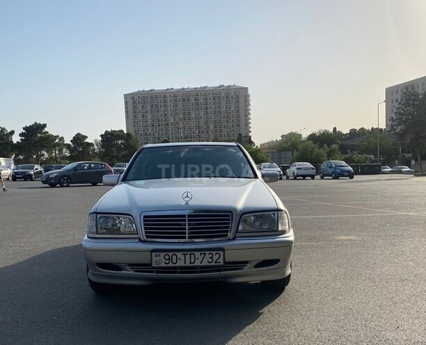 Mercedes C 200 1999, 290,000 km - 2.0 л - Bakı