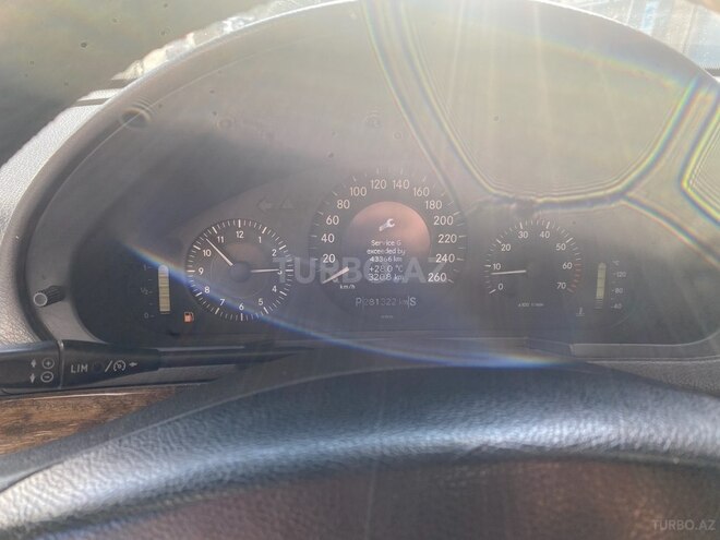 Mercedes E 200 2002, 281,000 km - 2.0 l - Bakı