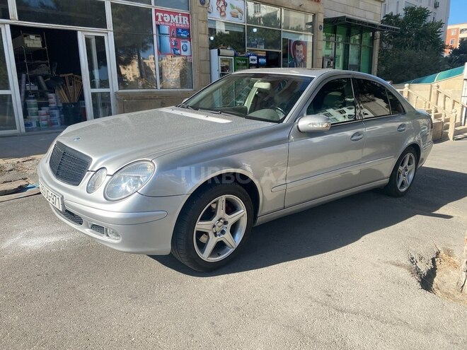 Mercedes E 200 2002, 281,000 km - 2.0 l - Bakı