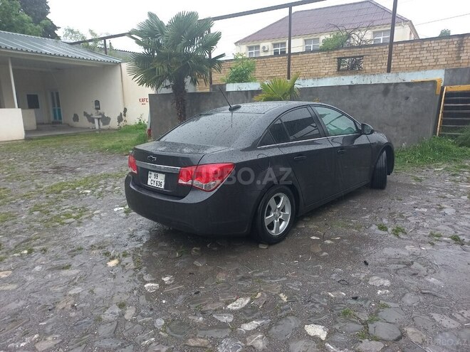 Chevrolet Cruze 2015, 241,000 km - 1.4 л - Şəki