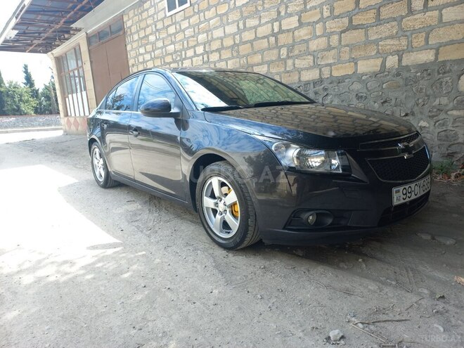 Chevrolet Cruze 2015, 241,000 km - 1.4 л - Şəki