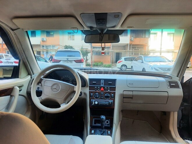 Mercedes C 220 1998, 700,000 km - 2.2 l - Bakı