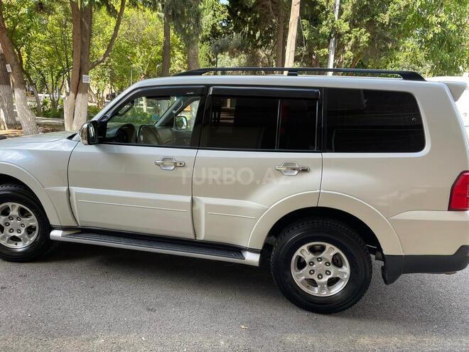 Mitsubishi Pajero 2008, 277,000 km - 3.0 л - Bakı