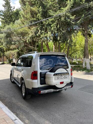 Mitsubishi Pajero 2008, 277,000 km - 3.0 л - Bakı