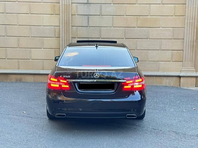 Mercedes E 350 2010, 209,000 km - 3.5 l - Bakı