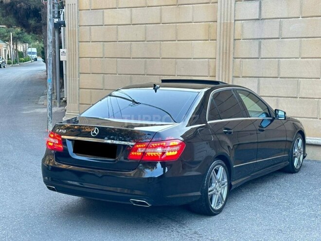 Mercedes E 350 2010, 209,000 km - 3.5 l - Bakı