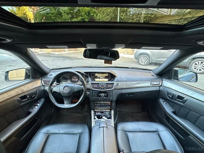 Mercedes E 350 2010, 209,000 km - 3.5 l - Bakı