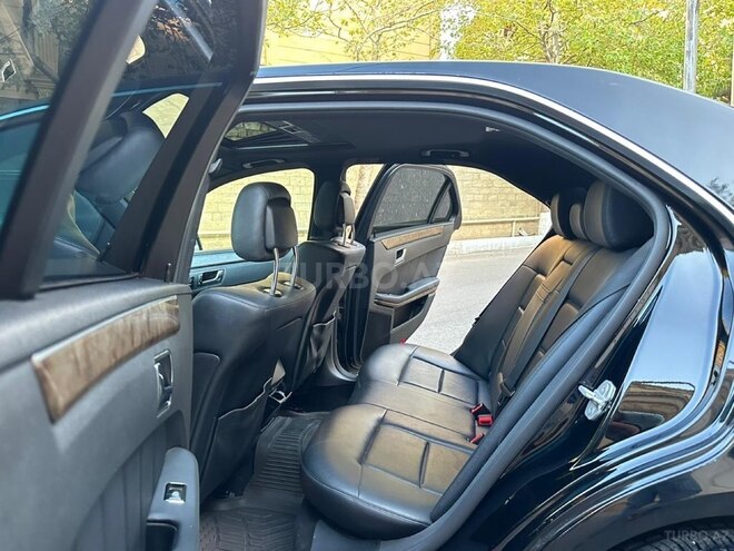 Mercedes E 350 2010, 209,000 km - 3.5 l - Bakı