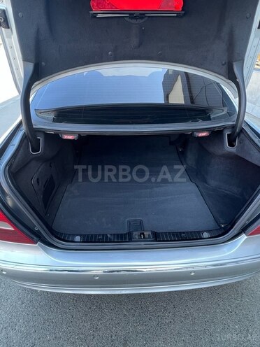Mercedes E 240 2003, 234,000 km - 2.6 l - Bakı